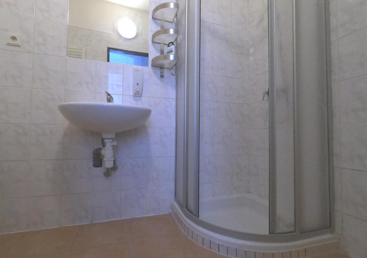 Penzion Mlynicky Dvur Cervena Voda Exterior foto