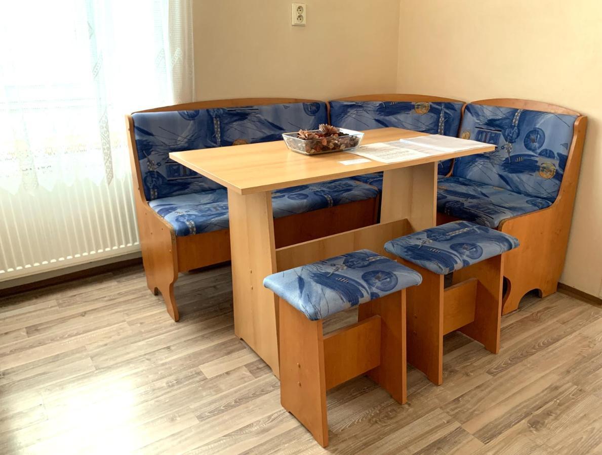 Penzion Mlynicky Dvur Cervena Voda Exterior foto